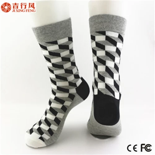 Chinese professional socks suppliers,classic checkered pattern jacruard men socks,made of cotton