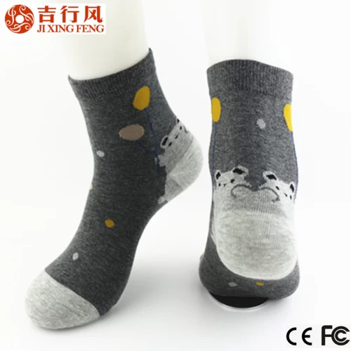 中国、ストレッチ ソフト女性靴下の卸売ファッションのスタイルに最適なソックス サプライヤー