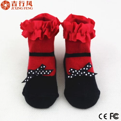 Gli stili popolari di vendita calda di calzini del bambino con fiocco decorativo, calzini del bambino Produttore Cina
