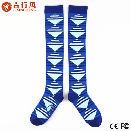 hot sale wholesale customized knee high long cotton stripe men socks