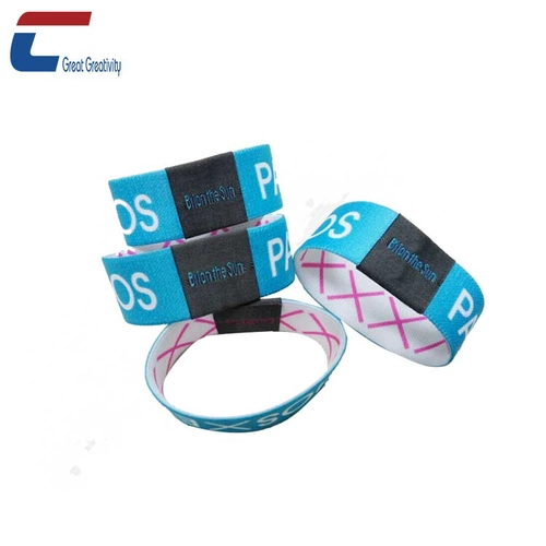 China Kundenspezifisches RFID-Armband aus elastischem Stoff mit Wärmeübertragung Hersteller
