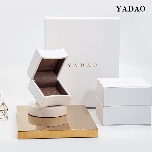 China New Arrivals white box in irregularity shape design manufacturer
