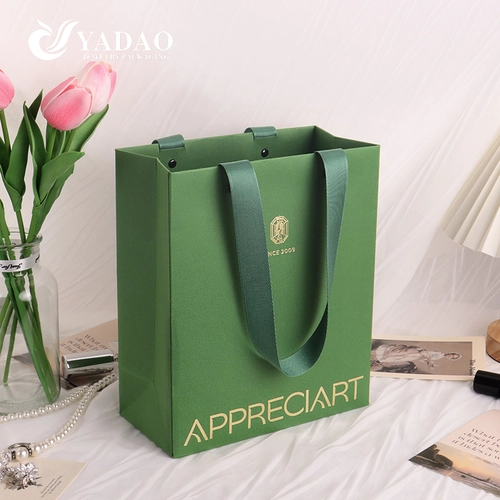 China luxury fancy paper bag shopping bag paper gift packaging jewelry paper bag manufacturer