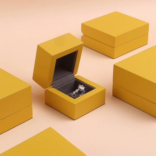 High -End -Matt Lacquer Malerei Holzbox Ringbox Schmuck Verpackungsschachtel