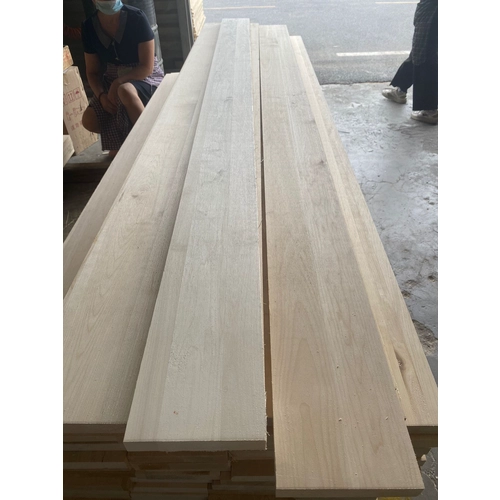 porcelana Precio del metro cúbico de álamo, tablero de madera maciza de álamo, venta CALIENTE, madera de álamo más barata y asequible, madera maciza digna de confianza para paneles de ataúd fabricante