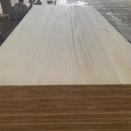 Chine paulownia edge glued panels with sanded surface and nice color for coffin making panels - COPY - kh4u9v fabricant