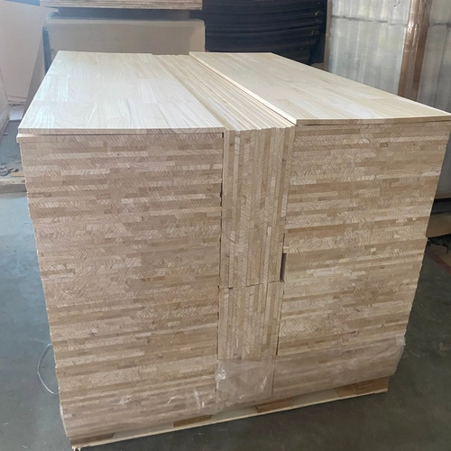Listones de Paulownia con articulación de dedo Precio de madera Tableros sólidos M3 Tableros articulados con dedo