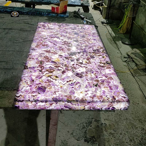 Bancada de ametista retroiluminada, fabricante de lajes de bancada de pedra preciosa de cristal roxo translúcido