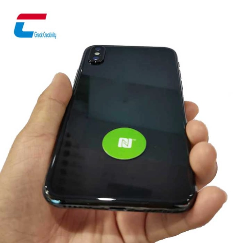 맞춤형 소셜 미디어 공유 휴대전화 NFC 태그 방수 에폭시 NFC 태그 공급업체