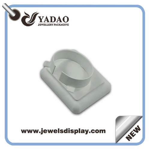 2015 venta caliente de cuero del soporte de exhibición del reloj / brazalete, ver stand, exhibición del brazalete para la presentación de la joyería