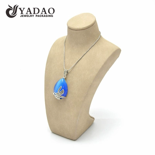 Negro PU cuero joyería Mostrar busto para collar hecho en China 2015 venta caliente