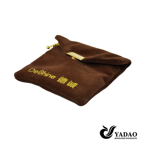 Brown Plush sacos de jóias de veludo bolsa com botão de metal para embalagens de jóias