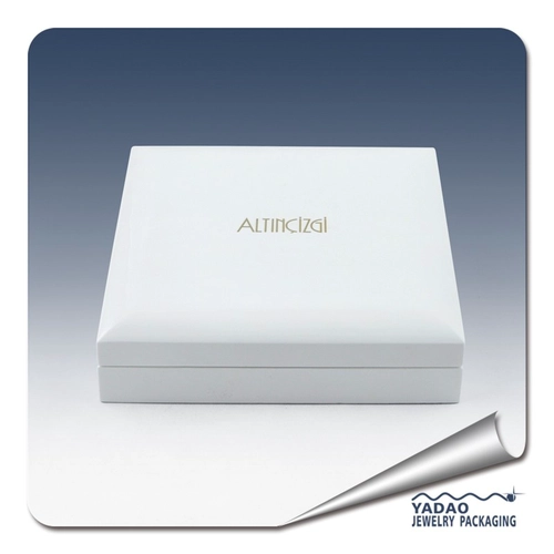CHINA SUPPLIER CUSTOM GOOD QUALITY WOODEN BRACELET DISPLAY BOX RING BOX