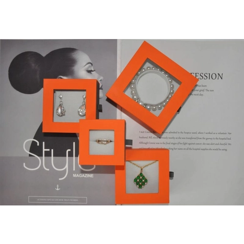 China Yadao Customized Logo Corrugated Folding PVC Window for jewels