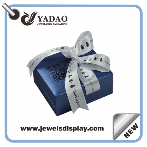 Fabricant chinois collier luxe haut de gamme et de boîtes anneau, caisses d'emballage de bijoux en cuir, coffres à bijoux en plastique pour boutique de jewery comptoir et fenêtre et cotillons avec ruban et l'arc