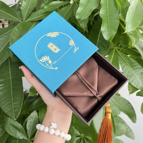 Populärer Schachtel chinesischer Stil von Satin mit Quasten -Dekoration traditionelles Geschenk