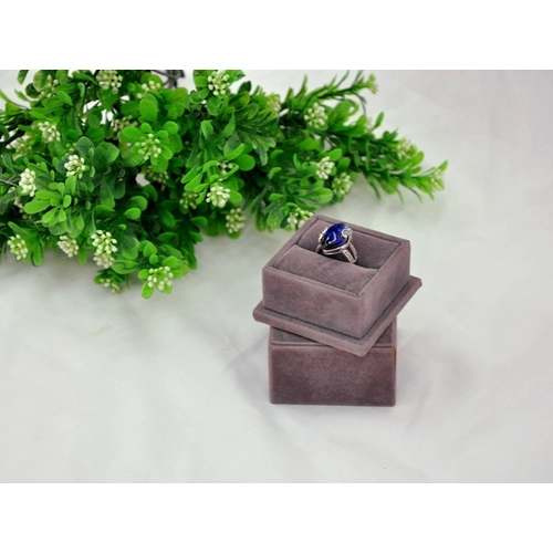 Cute velvet wedding ring holder box,jewelry box ring holders,fancy tissue box holder