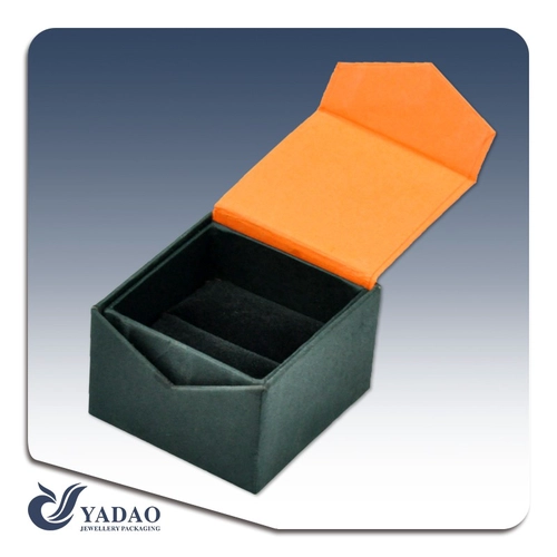 Mode schwarz und Goldpapier Schmuck-Display-Boxen für Geschenk-Boxen in China hergestellt
