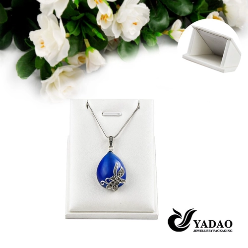 High quality fashion white pu leather jewelry pendant display stand for jewelry made in China