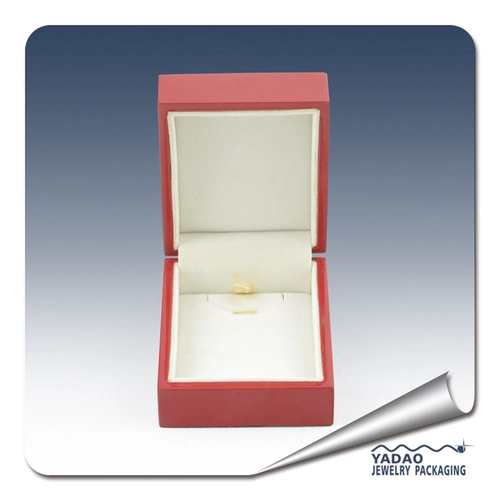 Hochwertige rote Holzschmuckkästchen Schmuck Geschenk-Boxen für Ring Paket kostenlos print logo und kann in China hergestellt custome