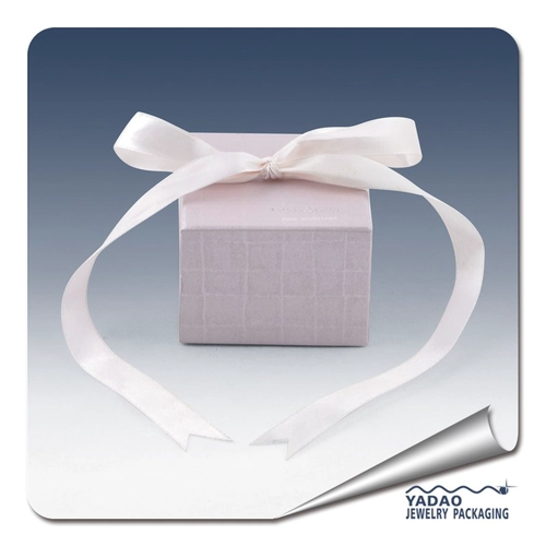 Bella di vendita calda viola regalo di carta di monili con l'arco per la gioielleria made in China