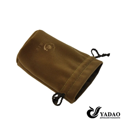 Sacos de jóias Jewellery pouch logotipo em relevo Brown veludo com cordão preto fabricados na China