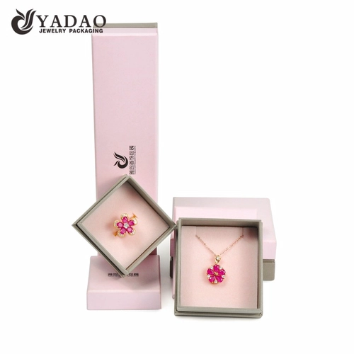 China Luxury fashion pink jewelry box paper jewelry box seperated lid with logo printed manufacturer