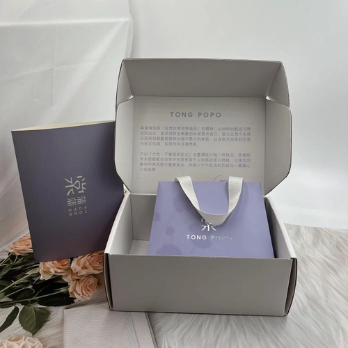 Mailer Boxes for Small Business Cardboard Shipping Packaging Boxes Recyclable Custom Printing Gift Box