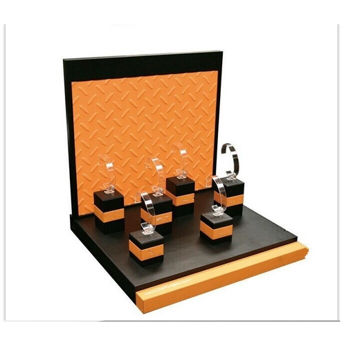 Personalizza esposizione acrilica dei monili moderna stare legno stabilita materiale visualizzazione contatore personalizzato stampato in acrilico visualizzazione gloosy display dell'orologio finitura laccata per braccialetto / braccialetto