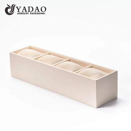 China Pretty nice wonderful best price with competitive quality jewelsy trays for bracelet/bangle/chain manufacturer