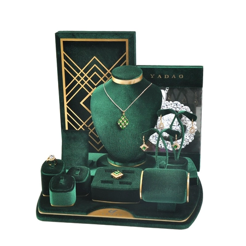 Collana di velluto Rack Jewners Set Set di busto in legno Porta Busto Mannequin Monili Espositore