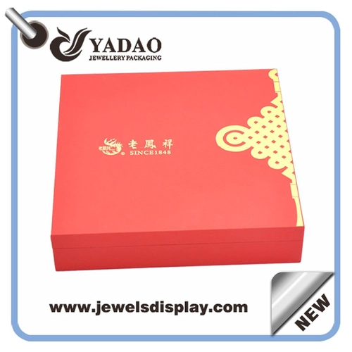 Wholesale custom plastic covered with red leatherette paper bracelet jewelry cases for shop counter and window exhibitor bangle box