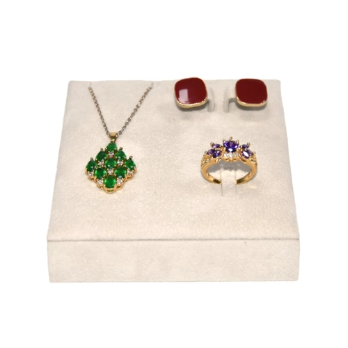Yadao Wholesale Custom Luxury Velvet Ring Earring and Pendant Jewelry Display Stand Set
