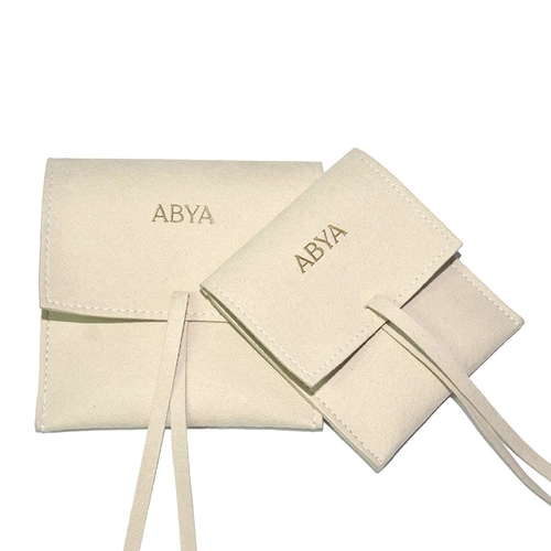 Yadao Wholesales Microfiber Custom Logo 1.2mm Thickness Jewelry Beige String Pouch with Pad