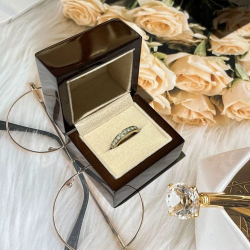 ประเทศจีน Yadao Classic Box Wooden Box Packaging Packaging Ring Box การปรับแต่งสำหรับแบรนด์เครื่องประดับพร้อมโลโก้การพิมพ์ไหมเสร็จสิ้น ผู้ผลิต