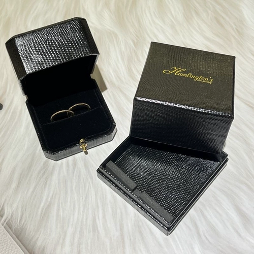 Yadao Luxury Plastic Box mit goldenem Schnappverschluss Customized Crocodile Texture Lederpapier mit dem Markenlogo des Kunden fertiggestellt