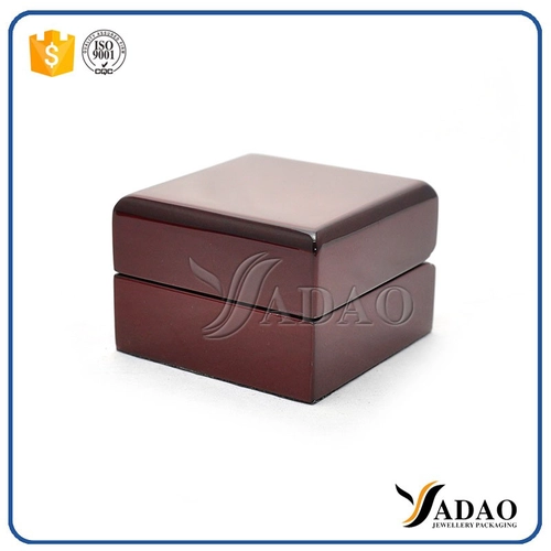 glossy lacquer wooden box with high quality for jewelry packaging from China