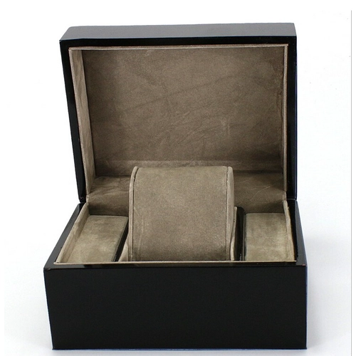 glossy lacquer wooden watch box cushion insert watch display box customize pantone code color finish