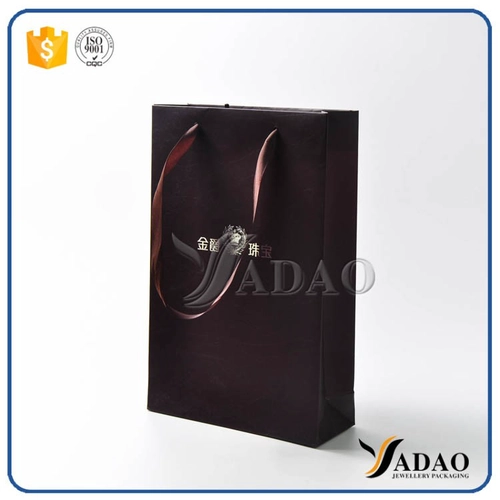 vente en vrac durable d'OEM fait à la main haut de gamme 210/230 / 250gsm cadeau matériel de papier / sacs à provisions
