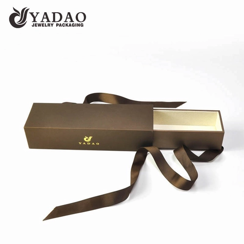 Soft Touch Brown Color Armband Display Packaging BESPOKE Karton Papierkasten