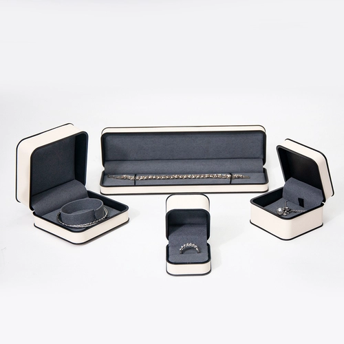 Quadratische abgerundete Eckstil Schwarz -Weiß -Linie -Design Komplettes Set von Schmuckverpackungsschachtel