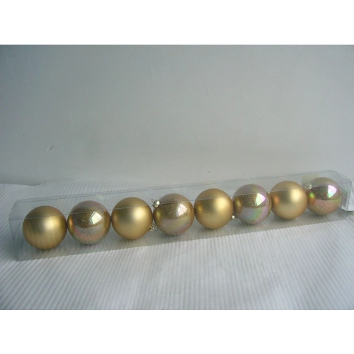 Attractive Plastic Christmas Ornaments Ball