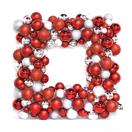 New Design Square Shape Plastic Ball Wreah