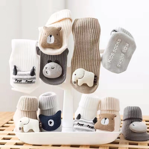 Professionelle Herstellung von Babysocken, Sportsocken usw. Hersteller können gerne Korrekturabzüge bestellen und eine Bestellung aufgeben