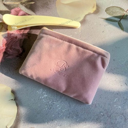 Custom jewelry packaging new arrival zipper style pink color small velvet pouch