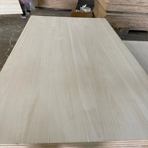 14/15/7MM Paulownia Edge اللوحة الملصقة المستخدمة في التابوت والأثاث