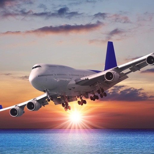 Spedizione di merci pericolose verso il Brasile: via mare fino a Santos, via aerea fino al GRU