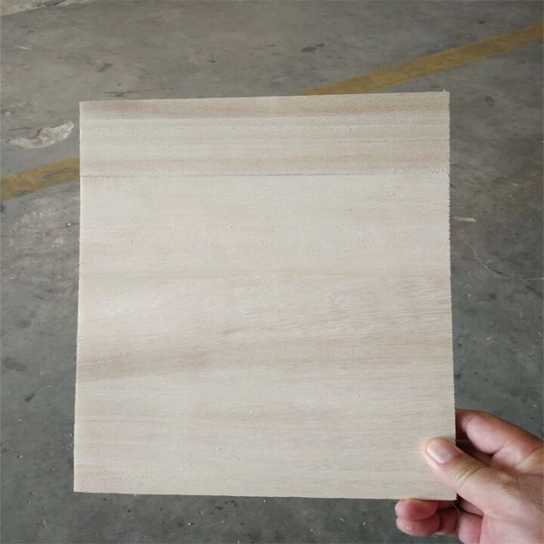 China Factory Price Paulownia Martial Arts Breaking Board Taekwondo 225x300mm manufacturer