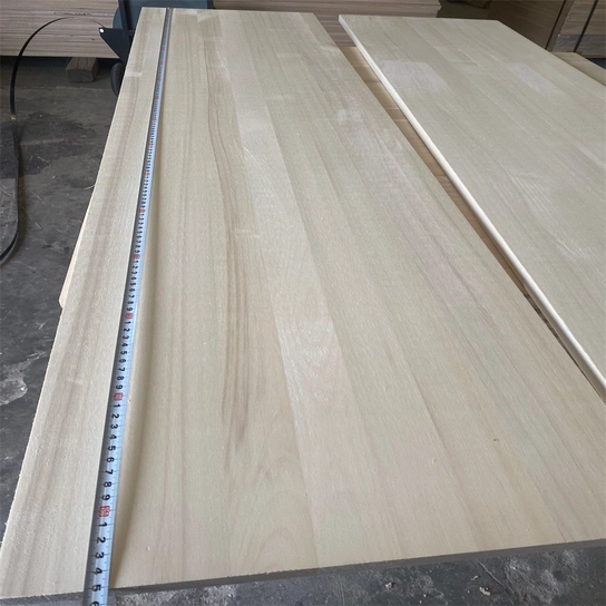 China China Aspen Solid Wood Edge Glued Plank Eco Friendly Timber Finger Jointed Top Grade Poplar Lumber Smooth Surface Boards for Kitchen Cabinet Furniture Material manufacturer
