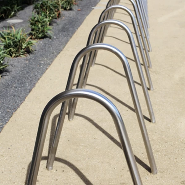 China Bollard para suporte de bicicleta de rua de aço inoxidável Bola fabricante